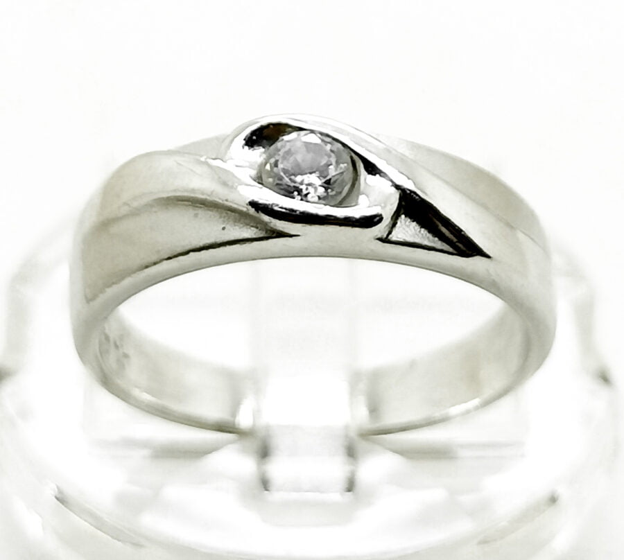 Cincin Batu Putih Doff
